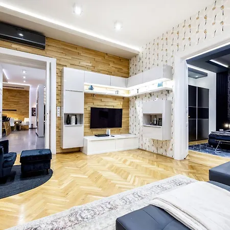 Spacious Designer With Premium Touches Apartmán *