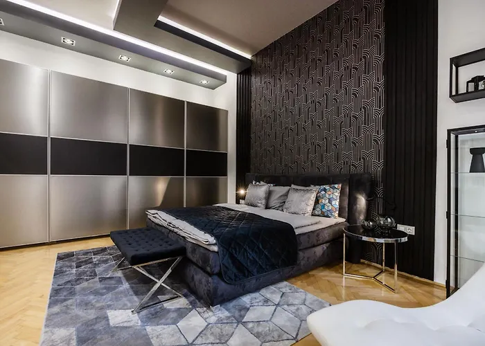 Spacious Designer With Premium Touches Appartement Budapest